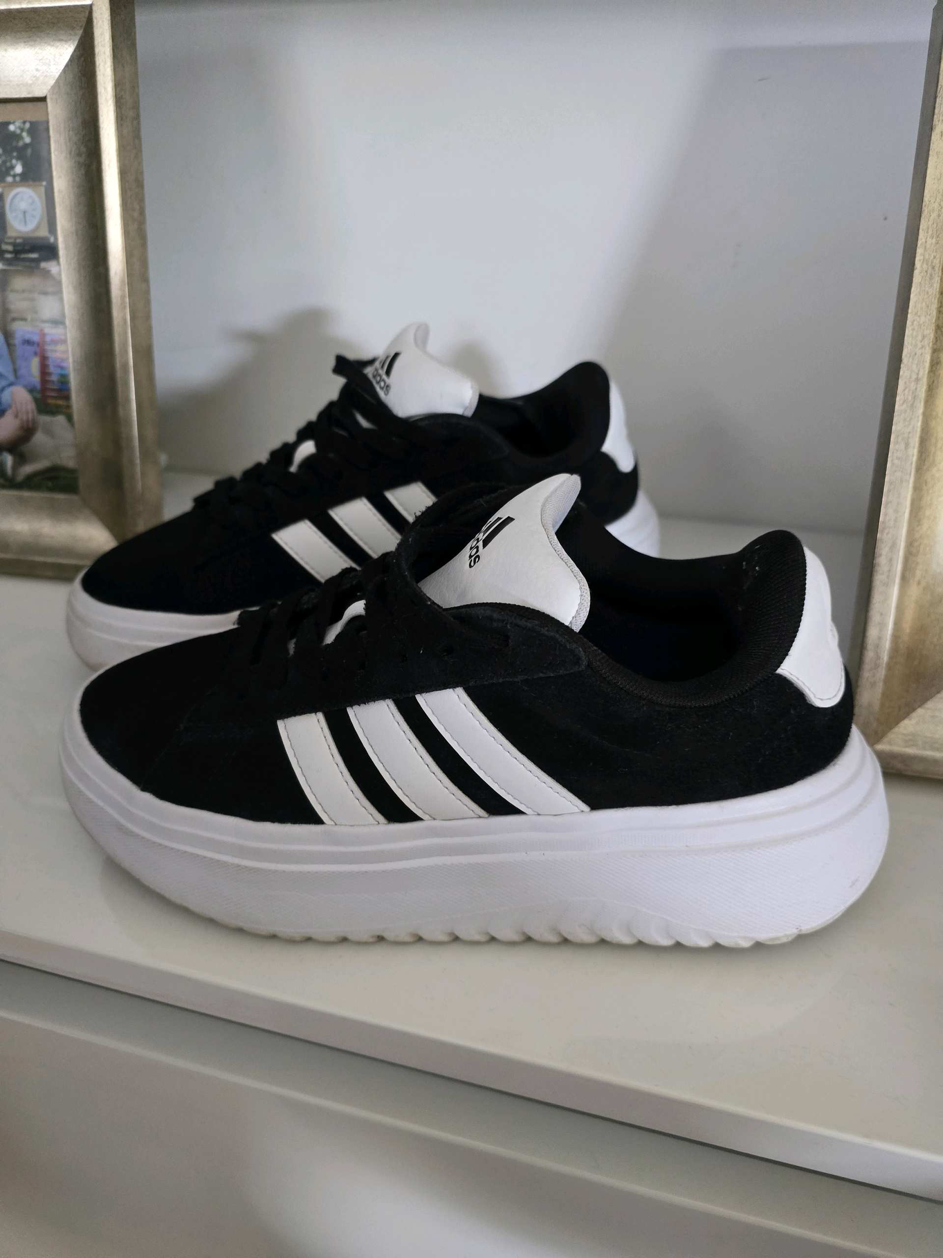 Adidas zenske patike 3