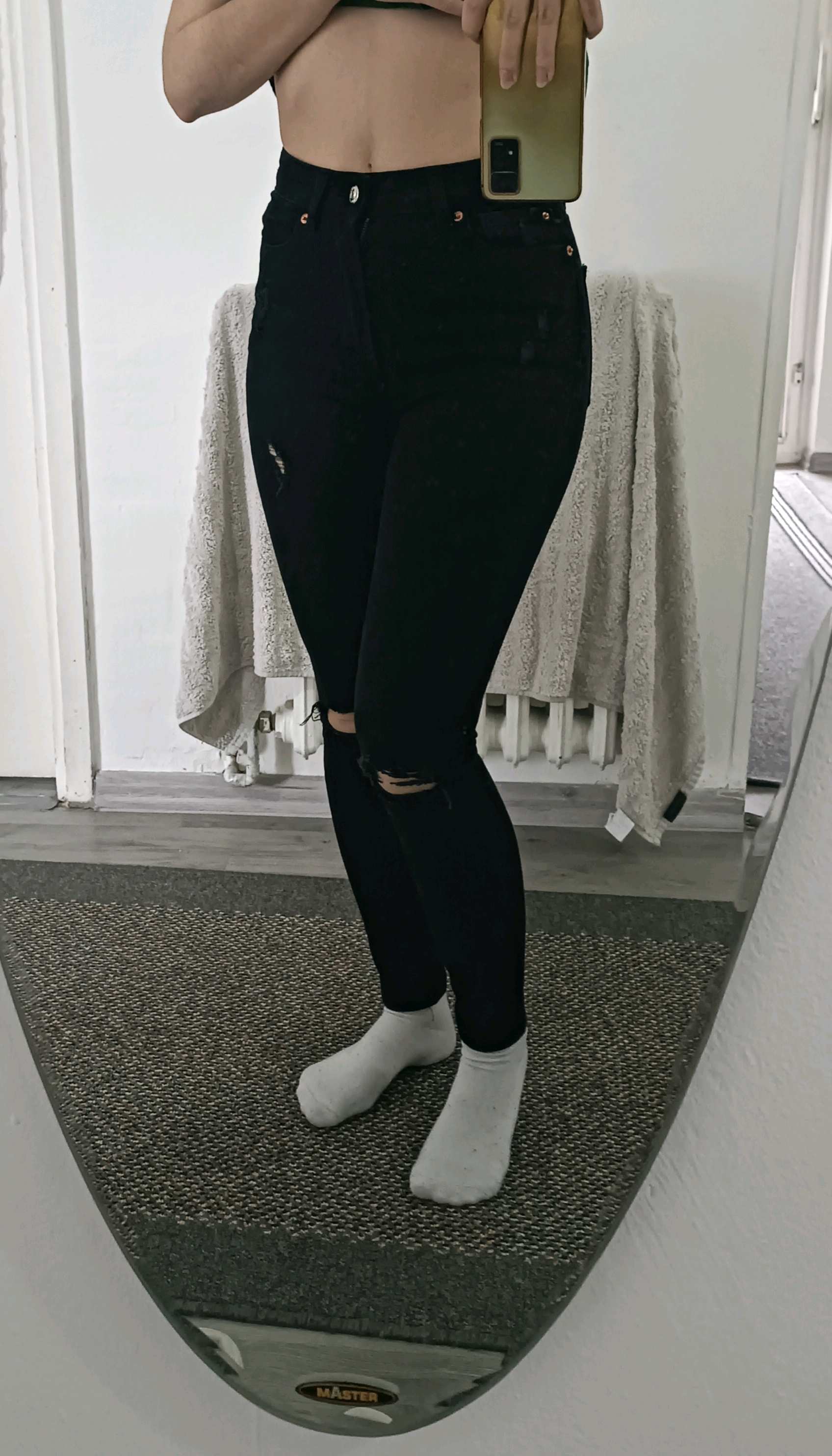 Primark crni ripped jeans 0