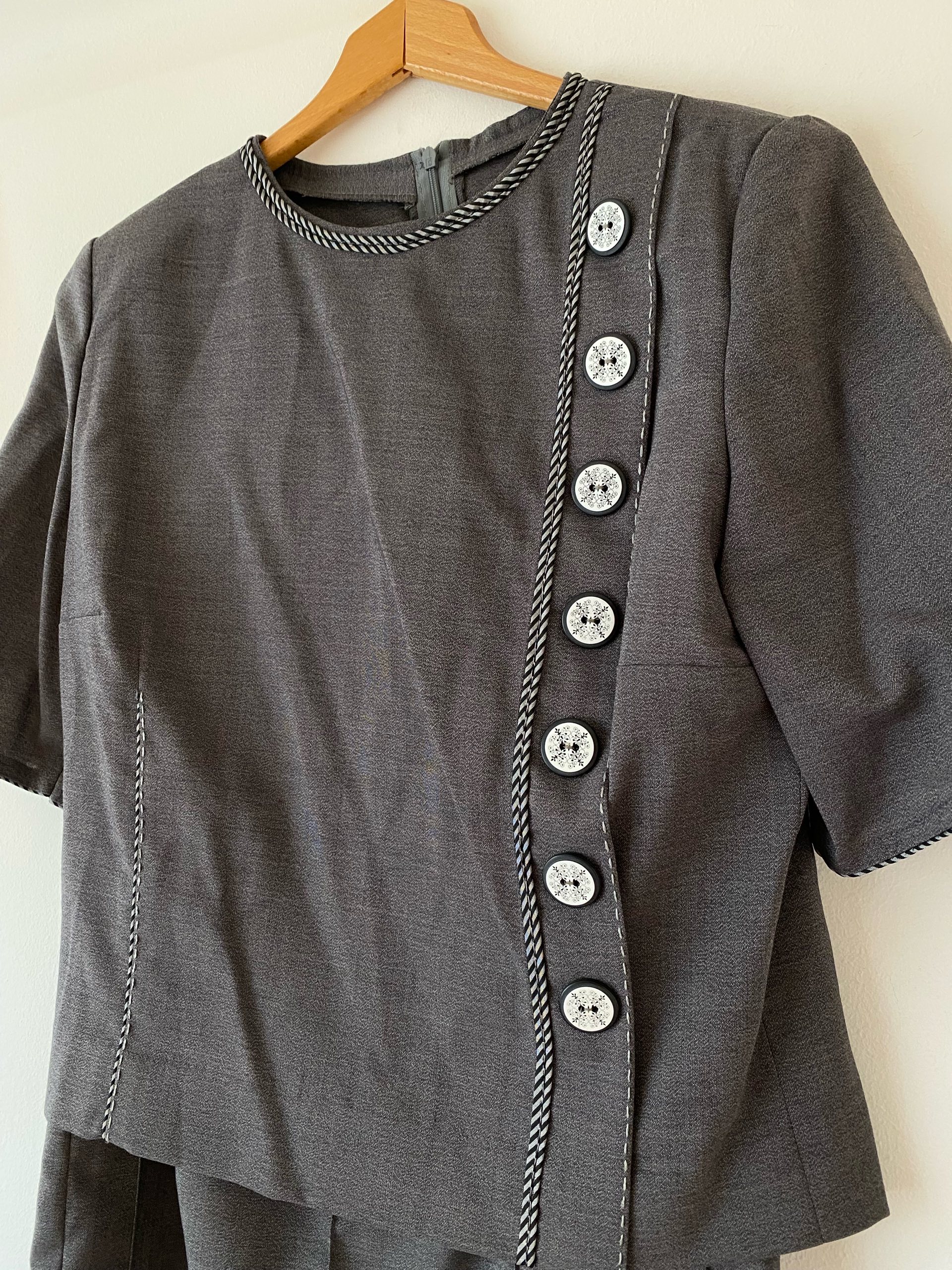 Sako,bluza i suknja 2
