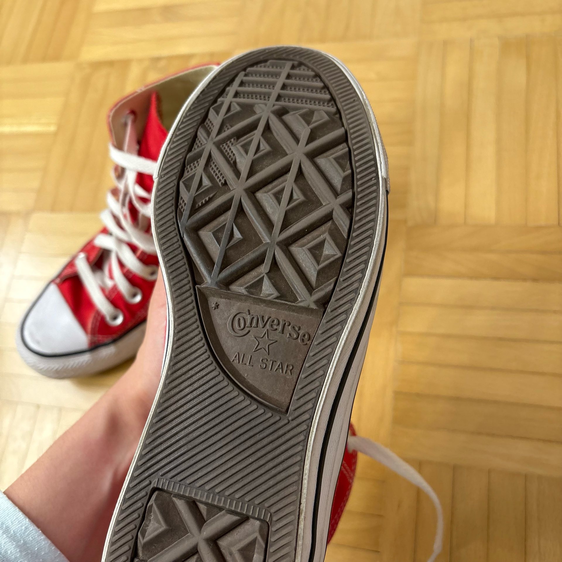 CRVENE CONVERSE🔴 3