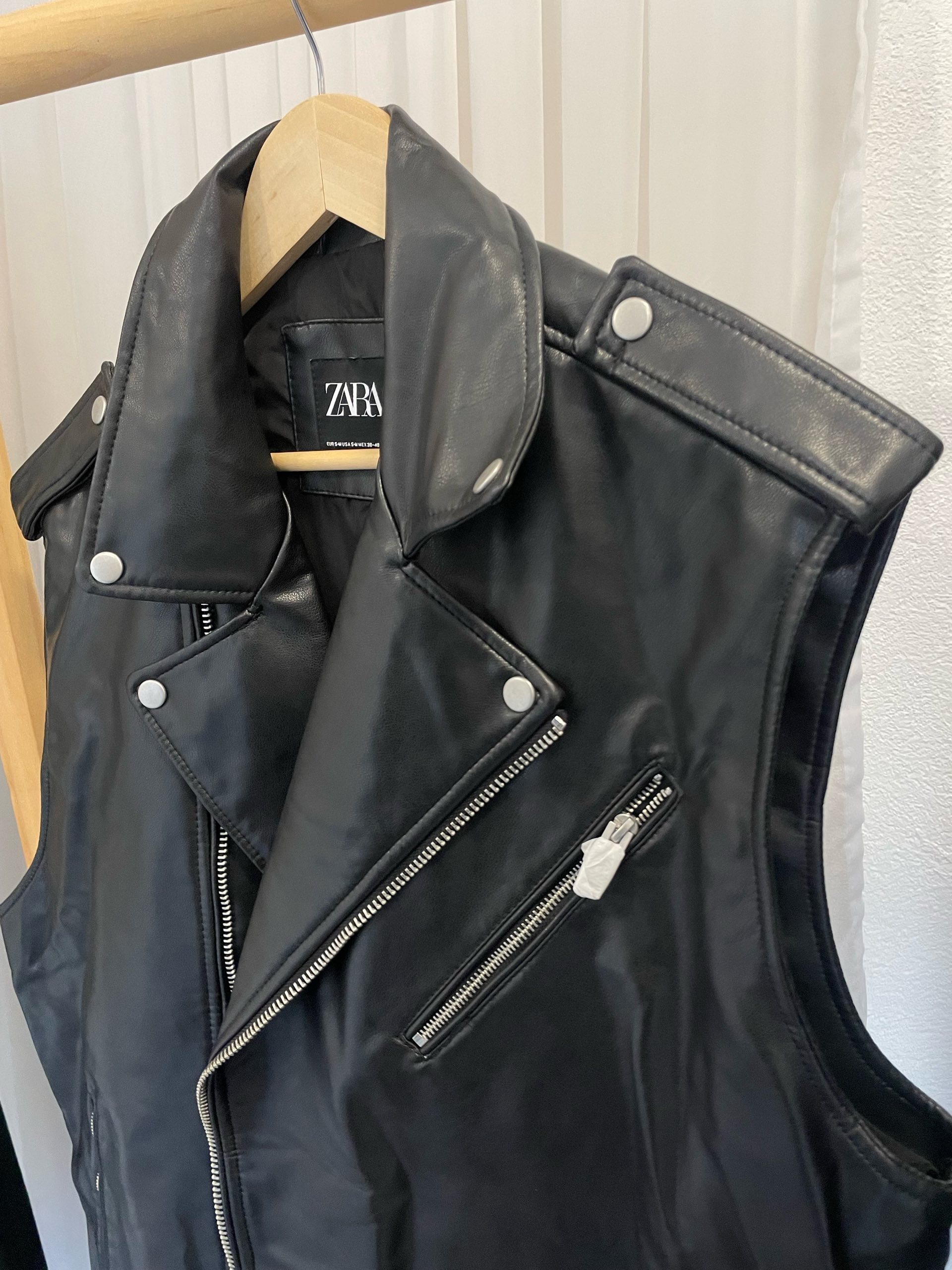 Zara prsluk 1