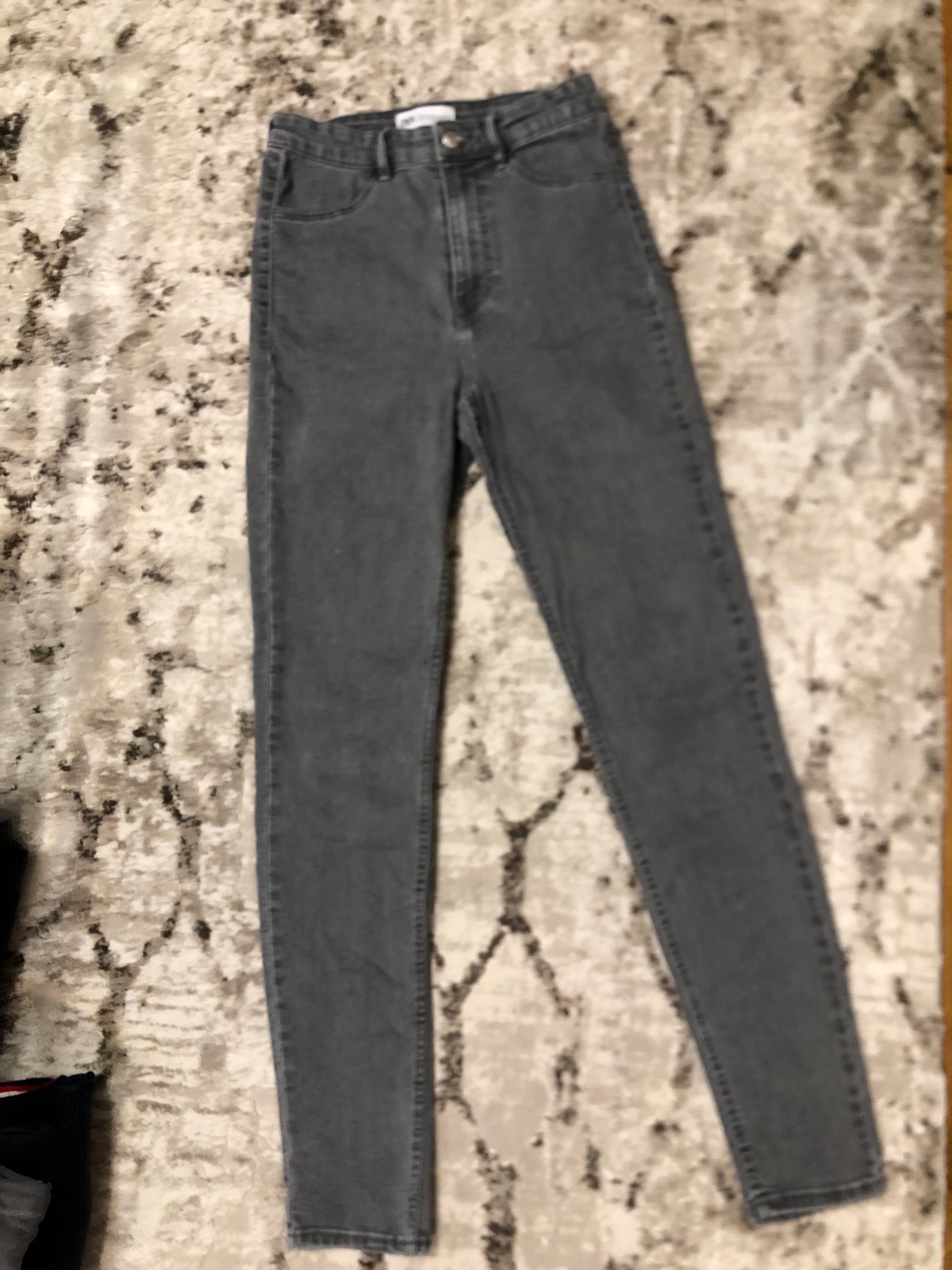 Zara hlace 4