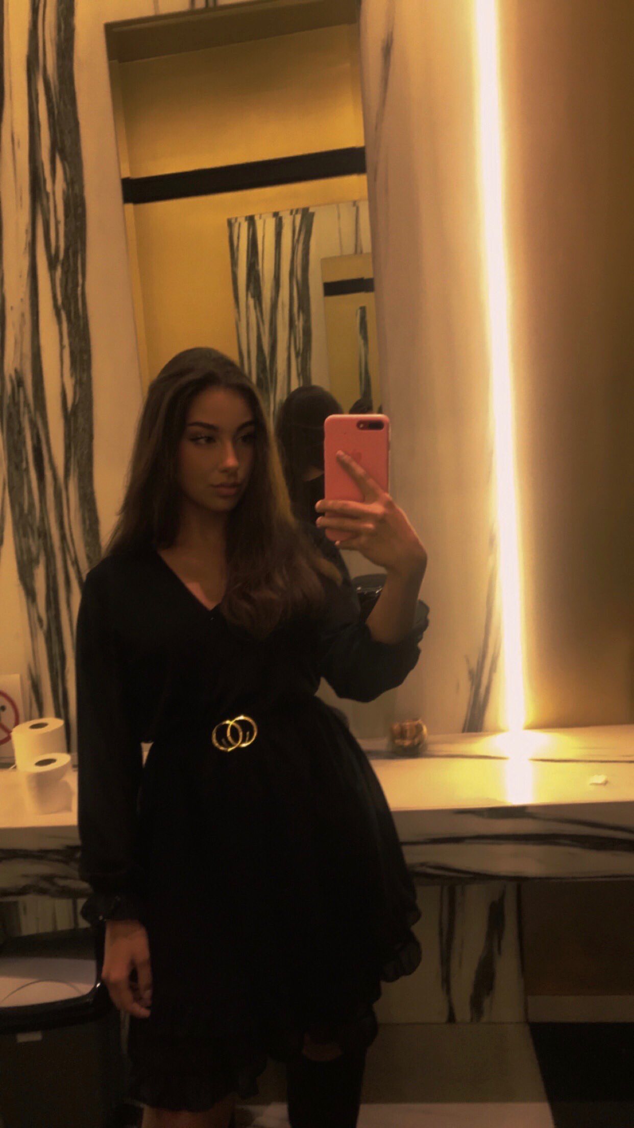 Crna kratka haljina 0