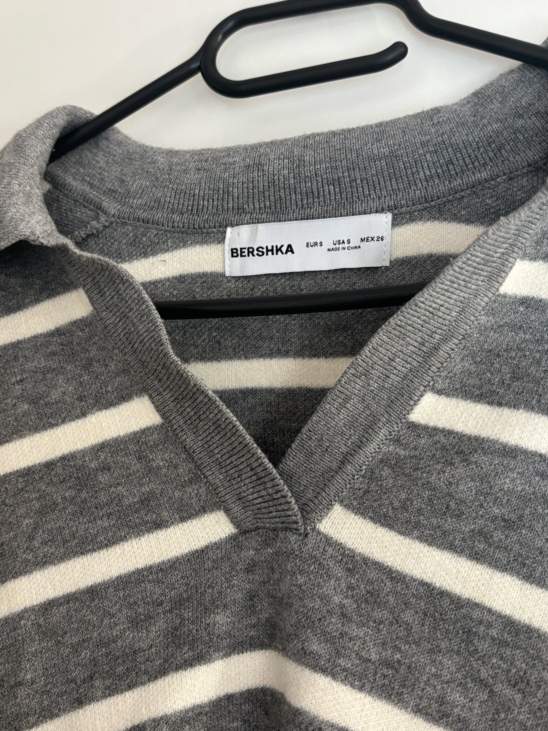Bershka džemper 1