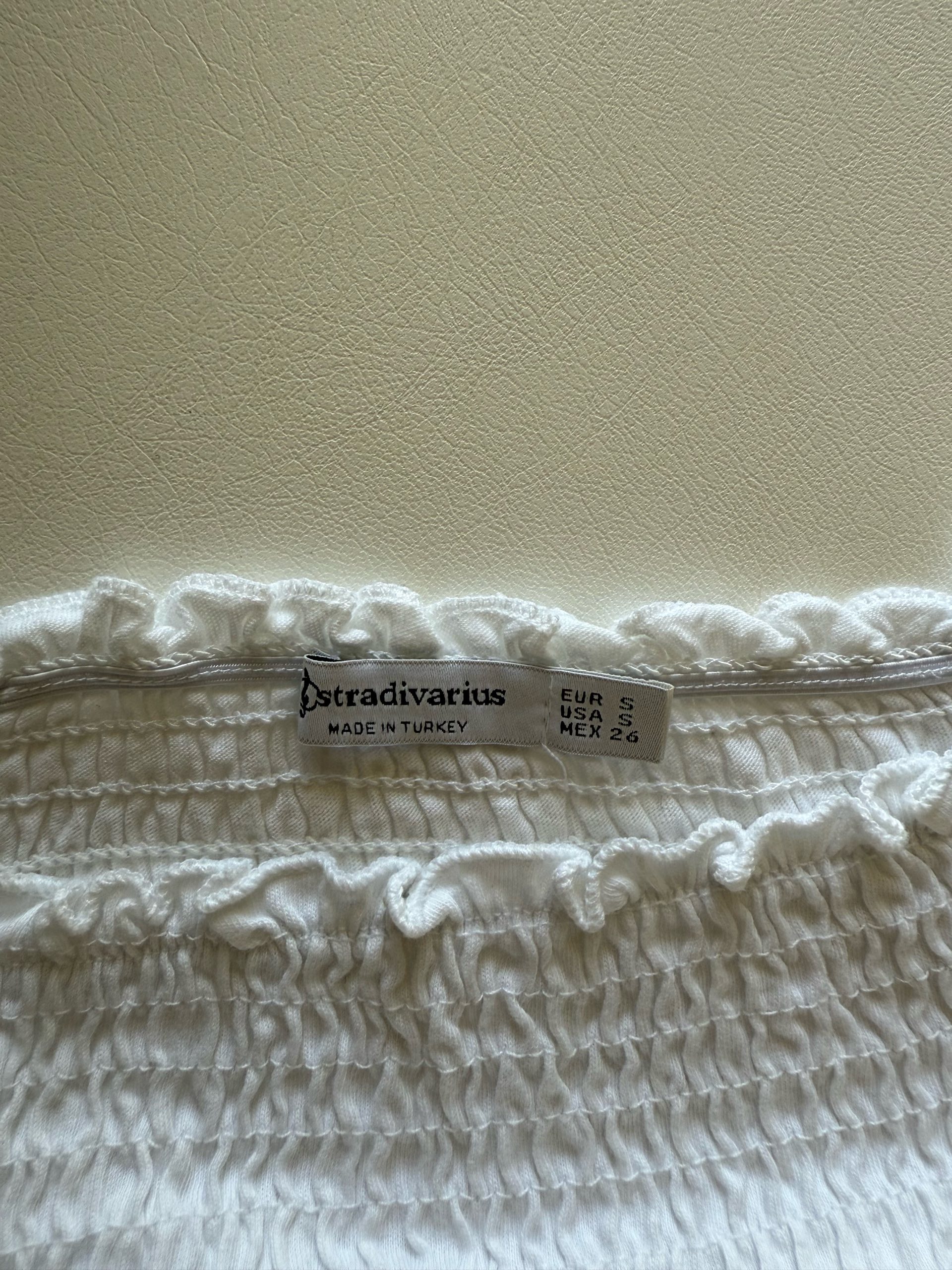stradivarius top 1