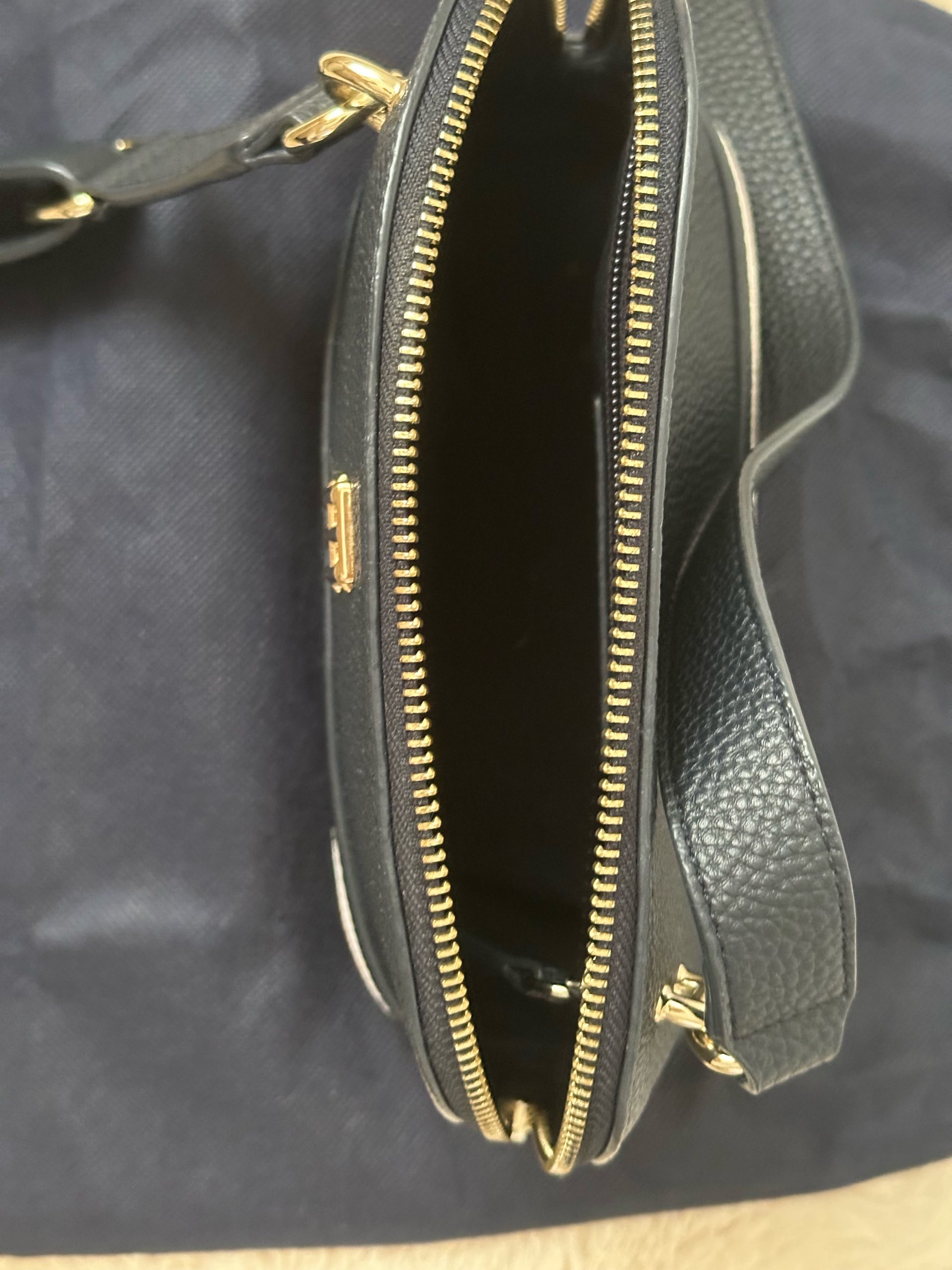 Tommy Hilfiger torbica 3