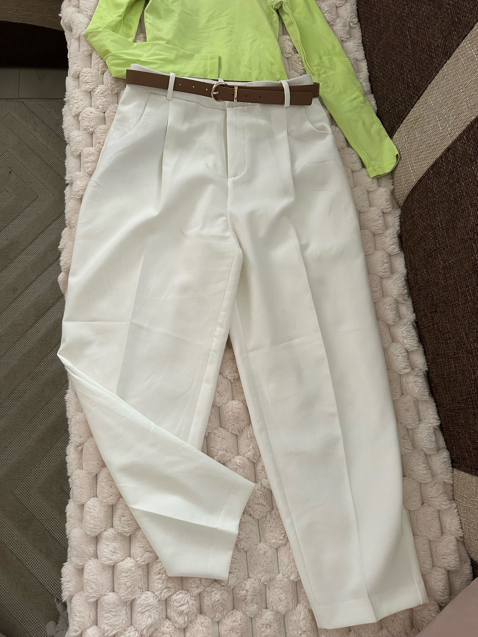 Zara hlace 0
