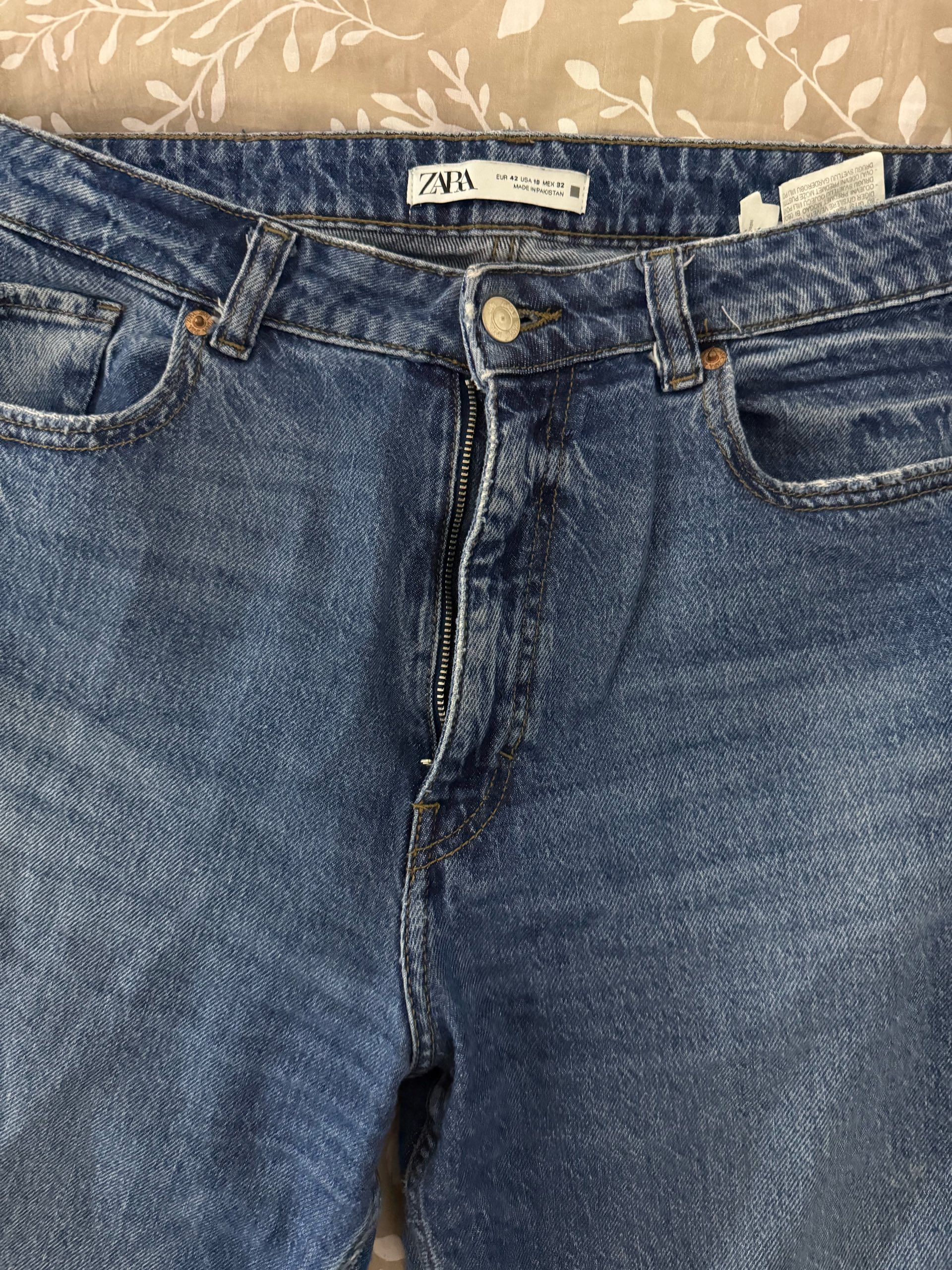 Mom fit farmerke Zara 0