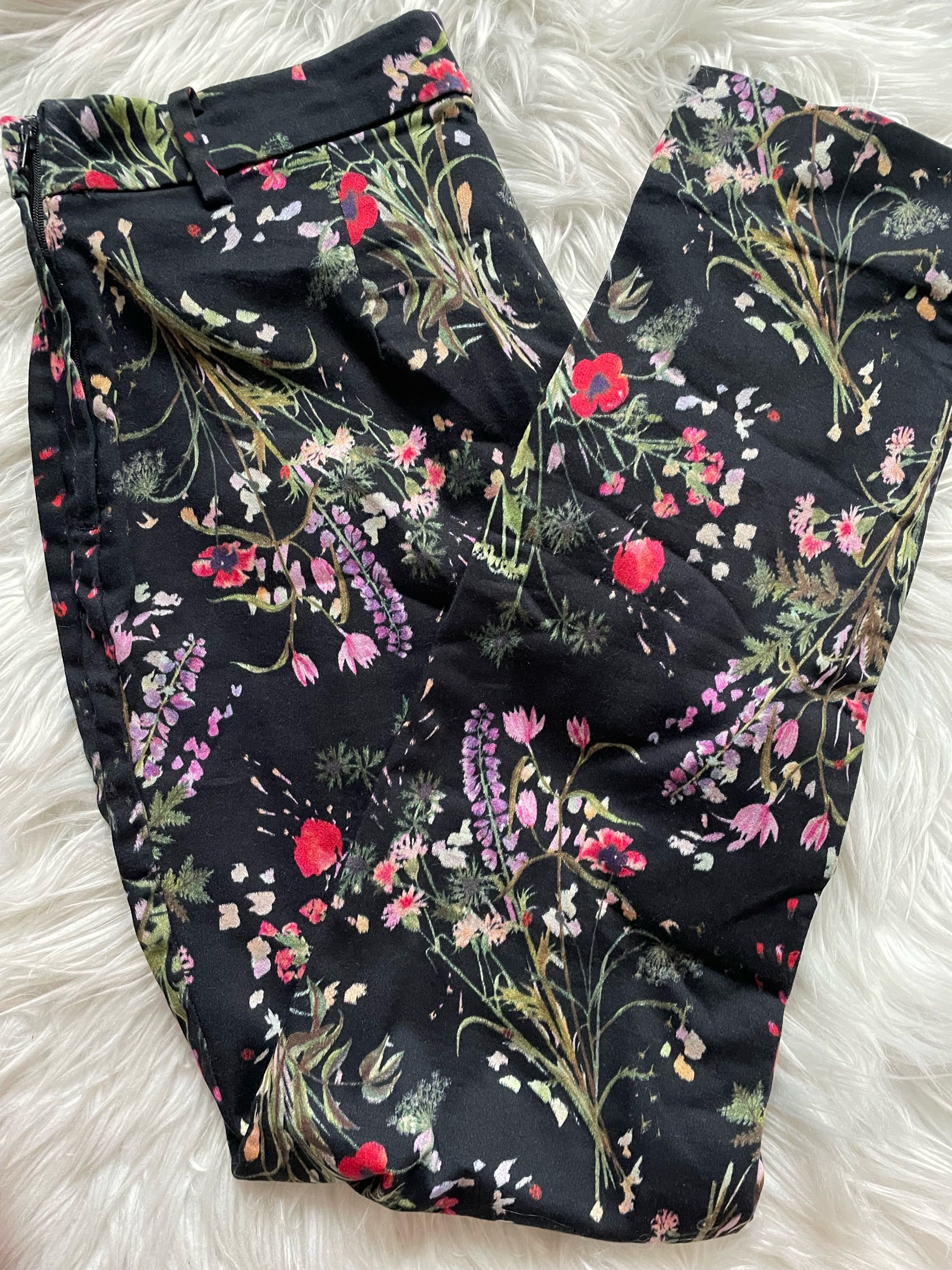 H&M hlace 0