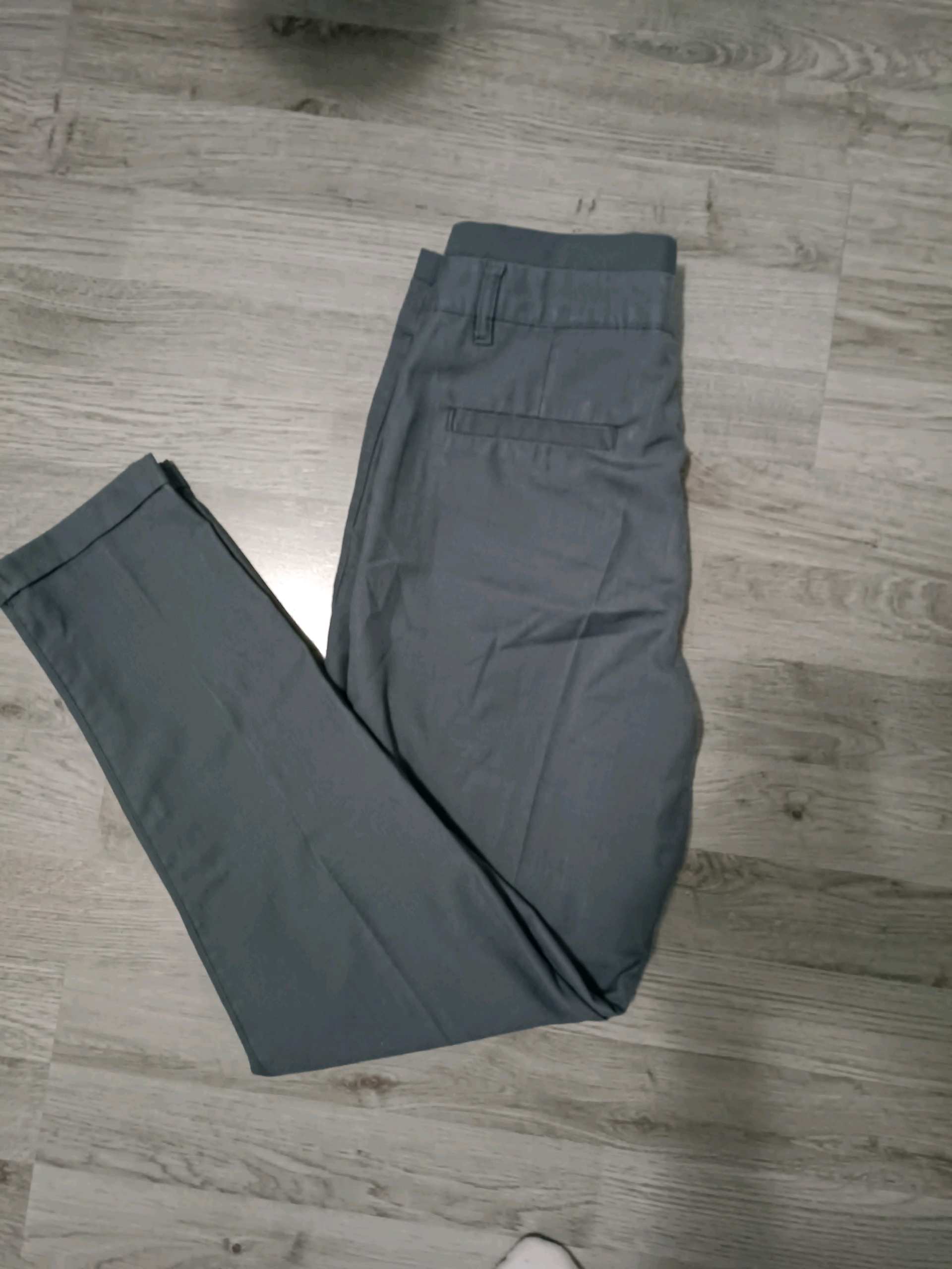 H&M poslovne pantalone 3