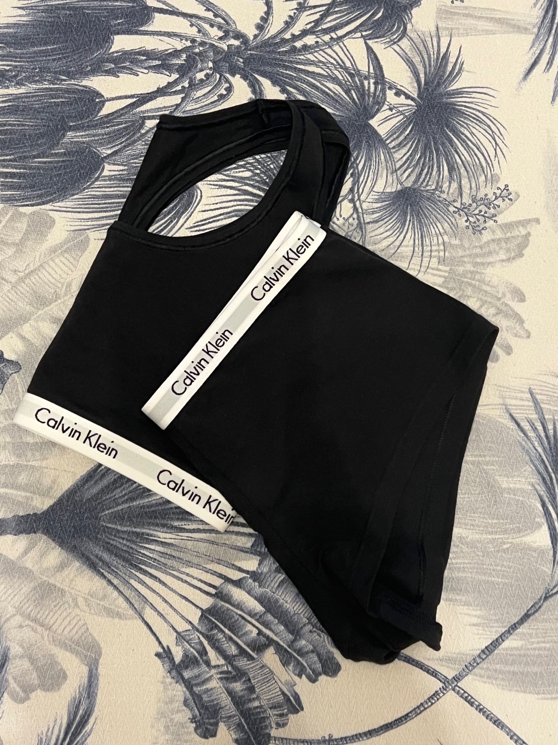 Calvin Klein set, M vel, novo 2