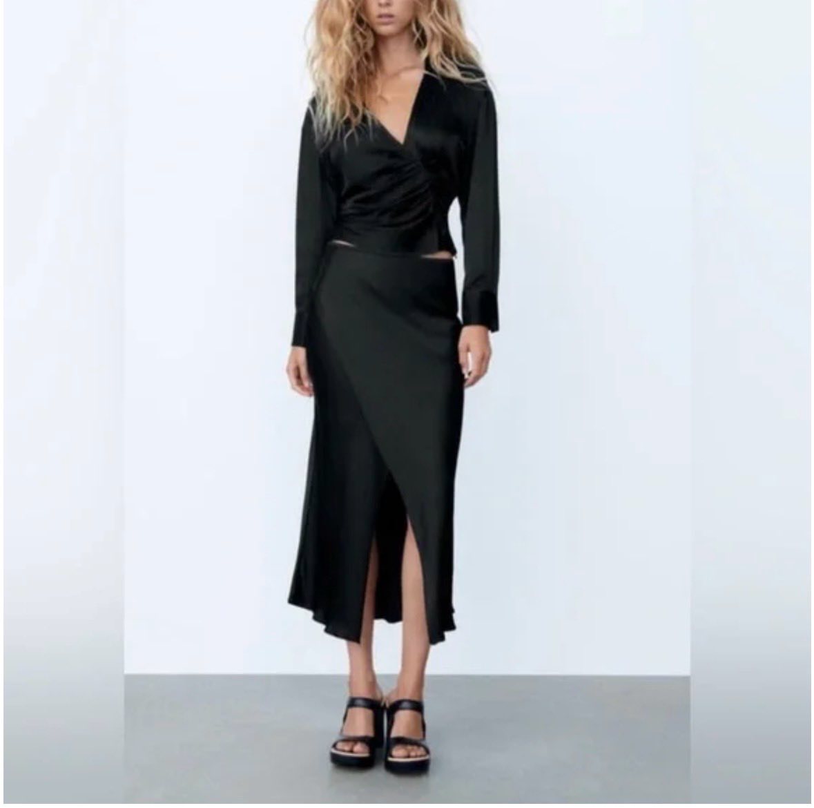 Zara suknja br. Xs 0