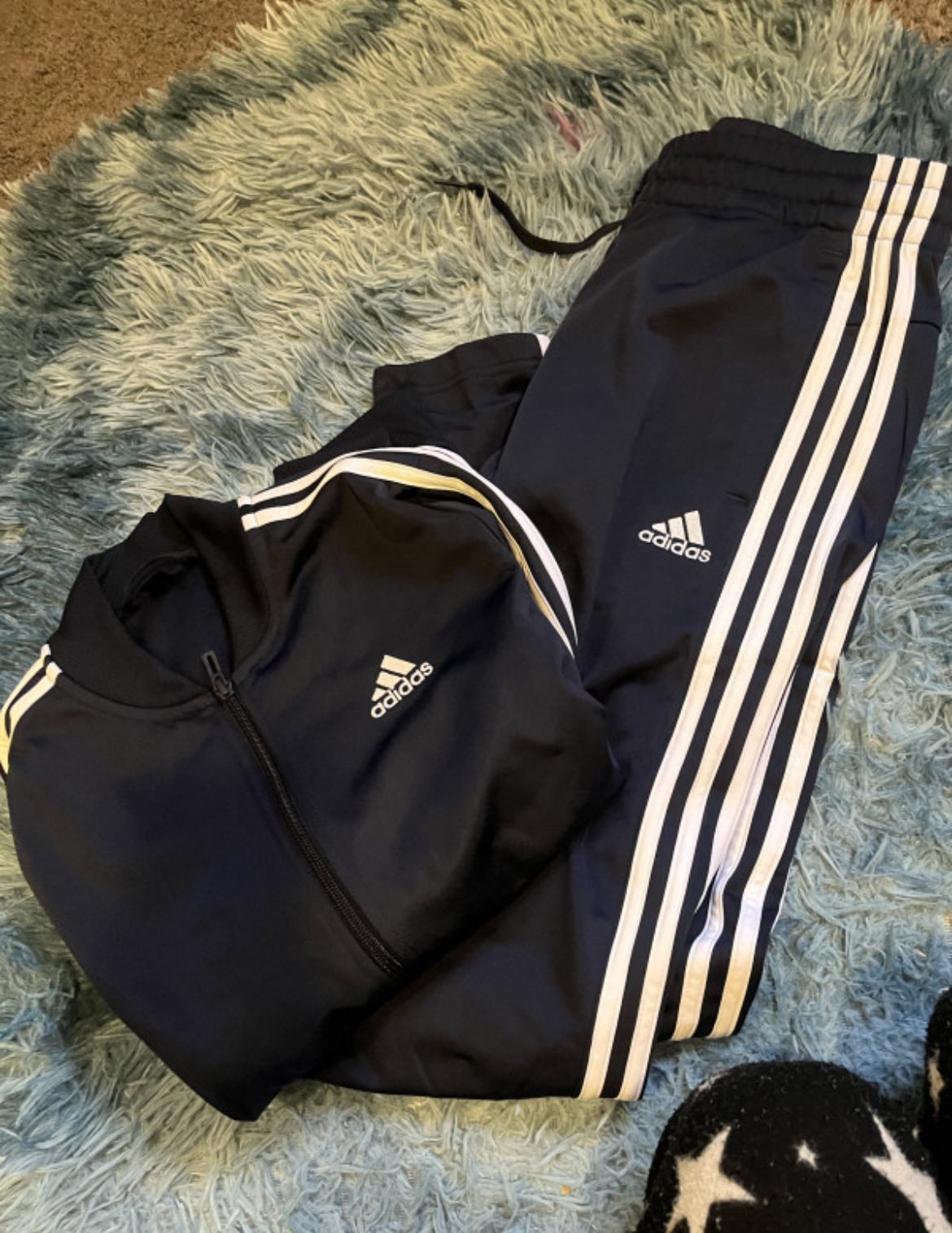Original Adidas trenerka 0