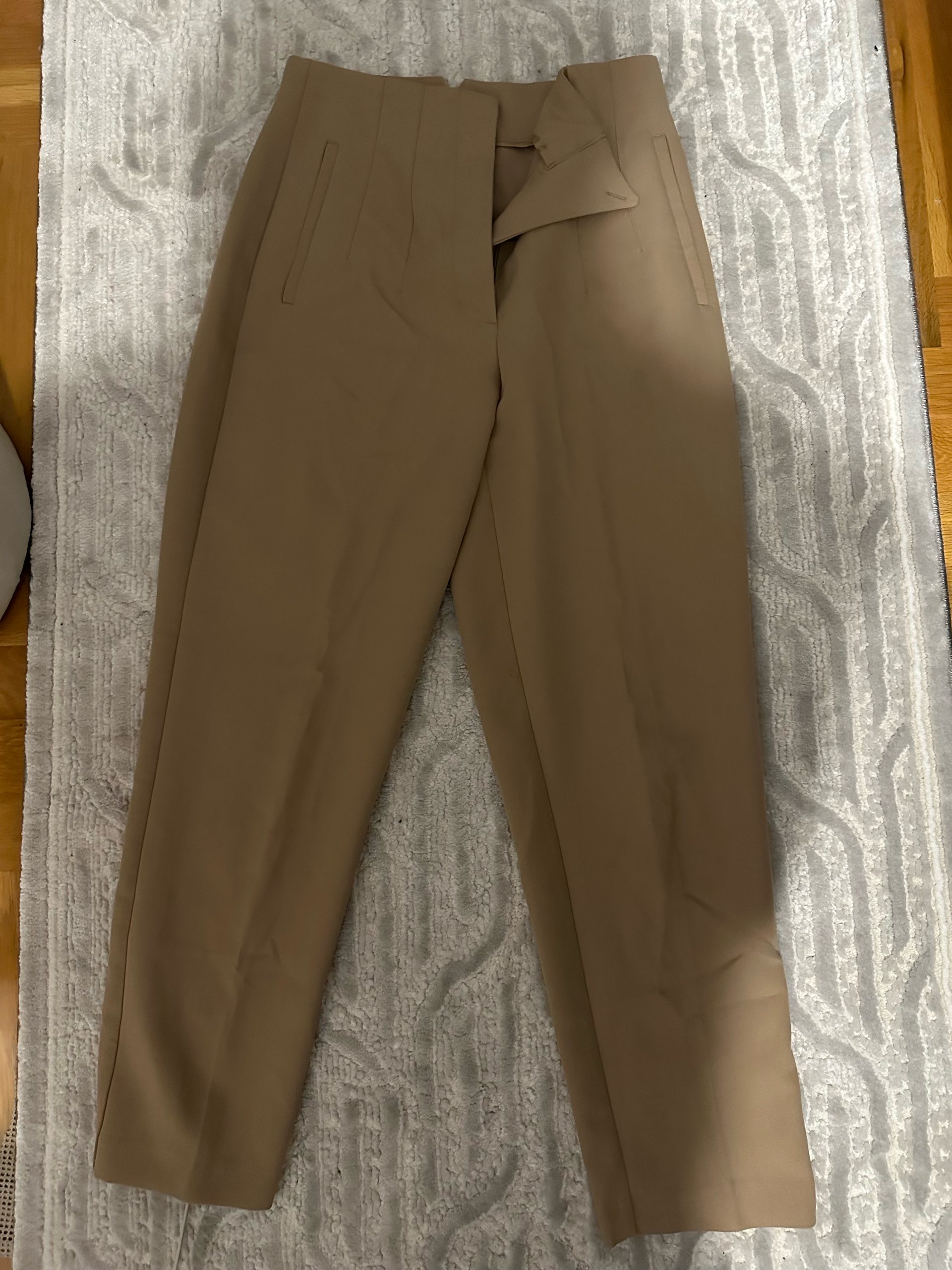 Zara pantalone/hlace 1