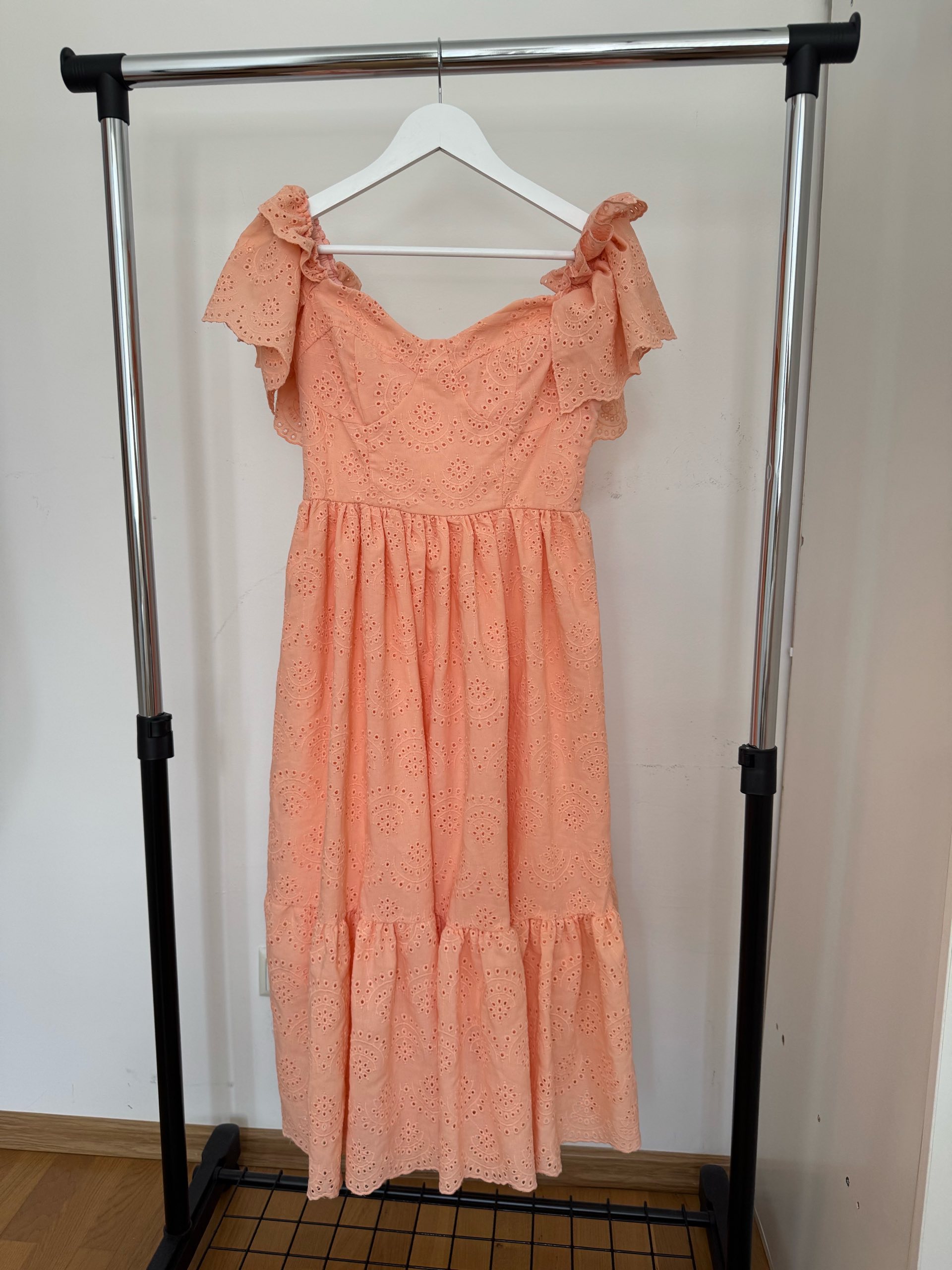 Ruffled haljina 2
