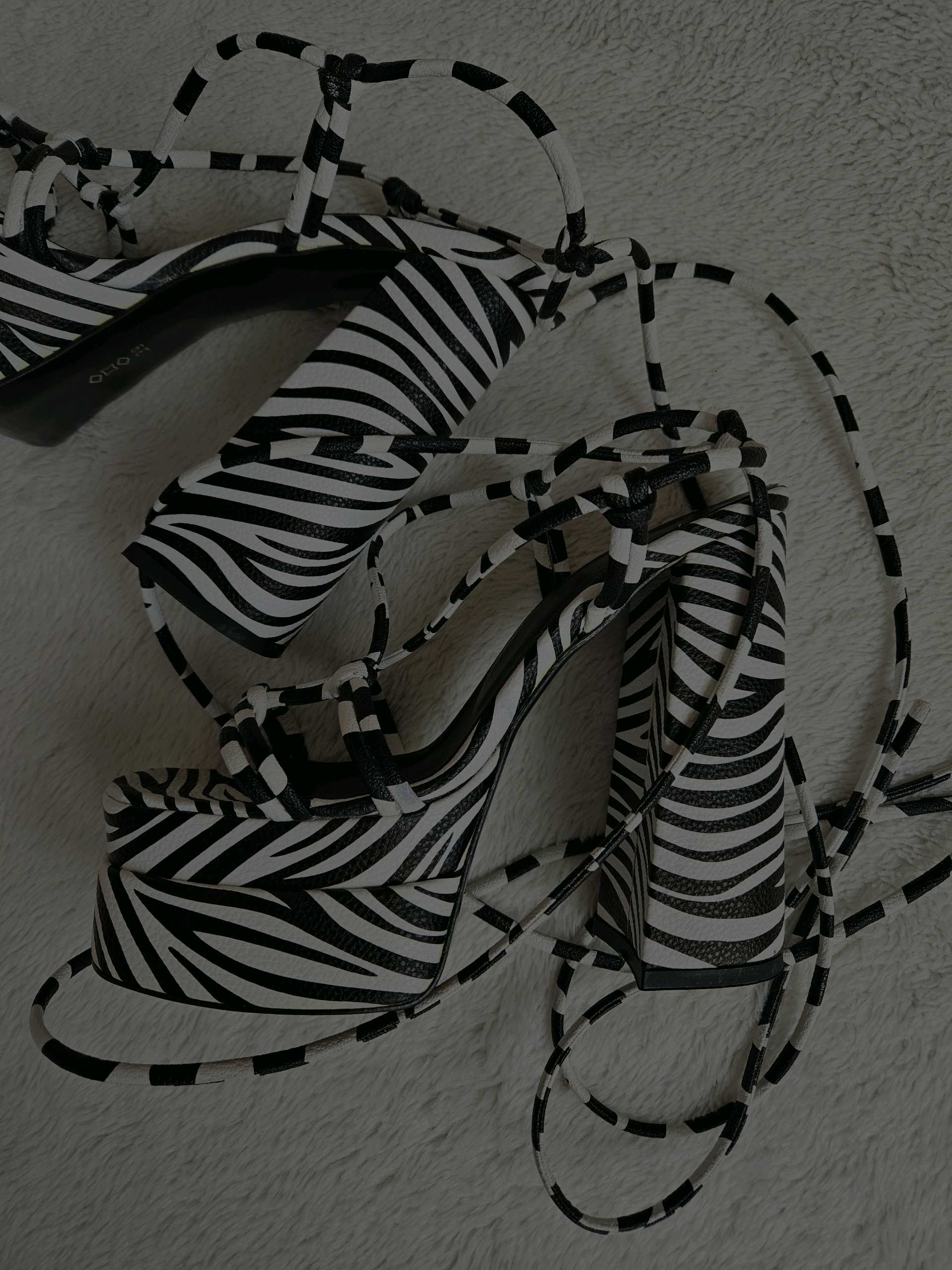 štikle sa zebra printom 0