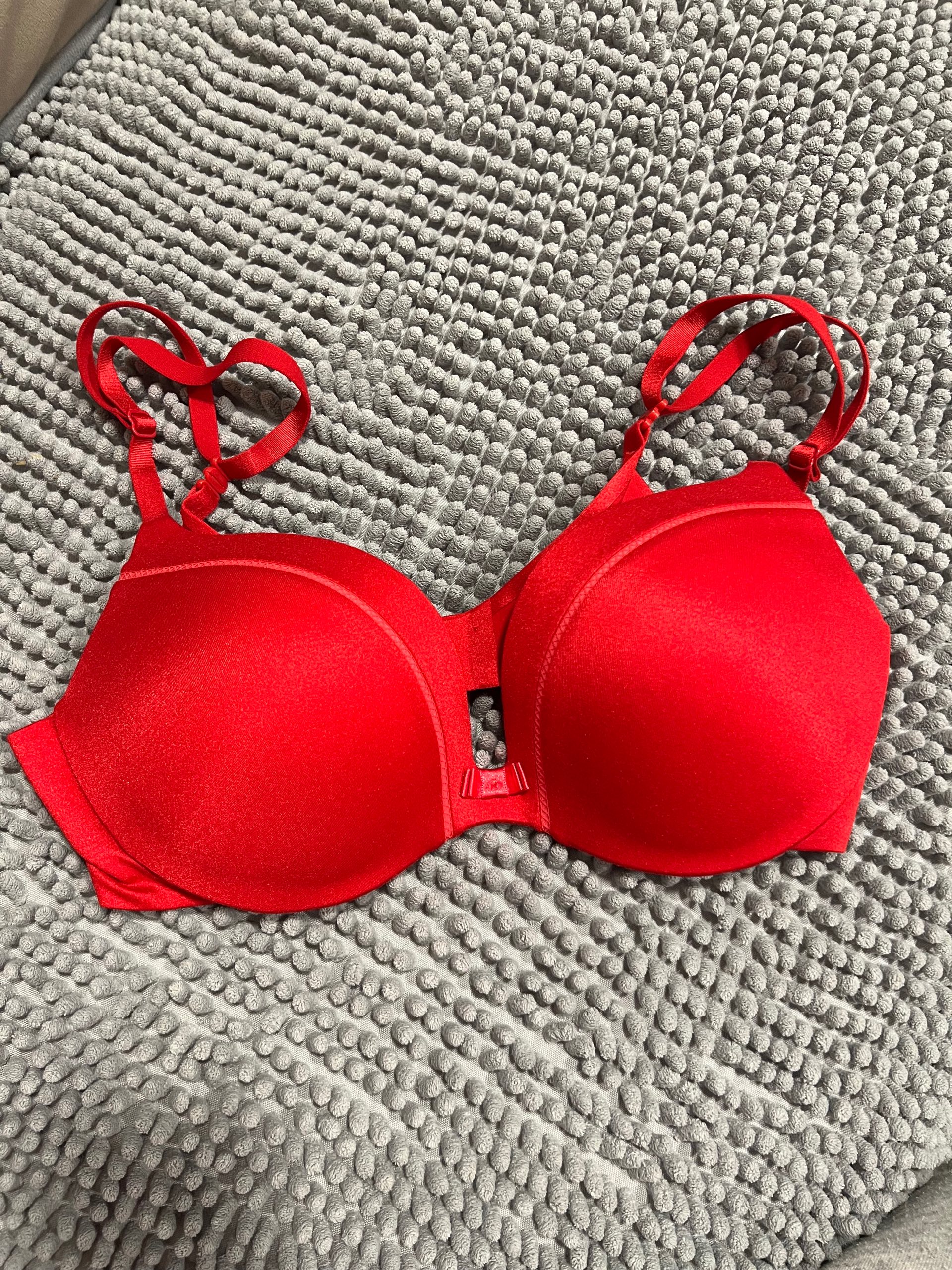 Victoria’s Secret brus novi snižen 1