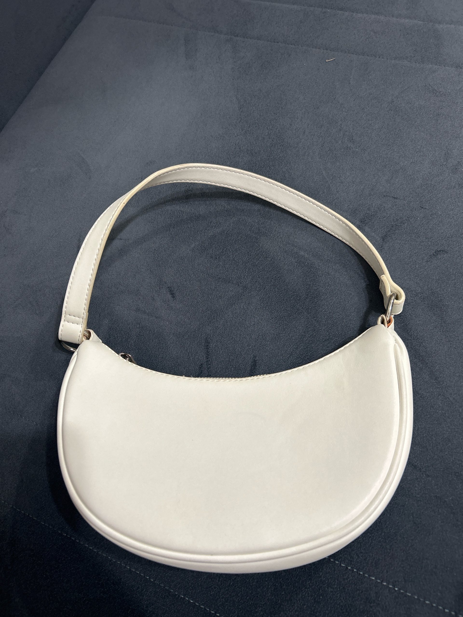 Pull&bear bijela torbica 1