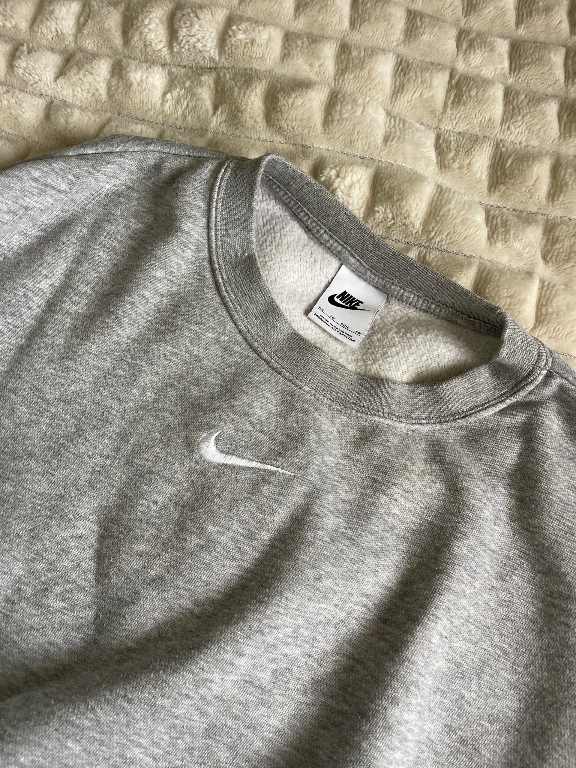 Nike dukserica. PRODANO 0