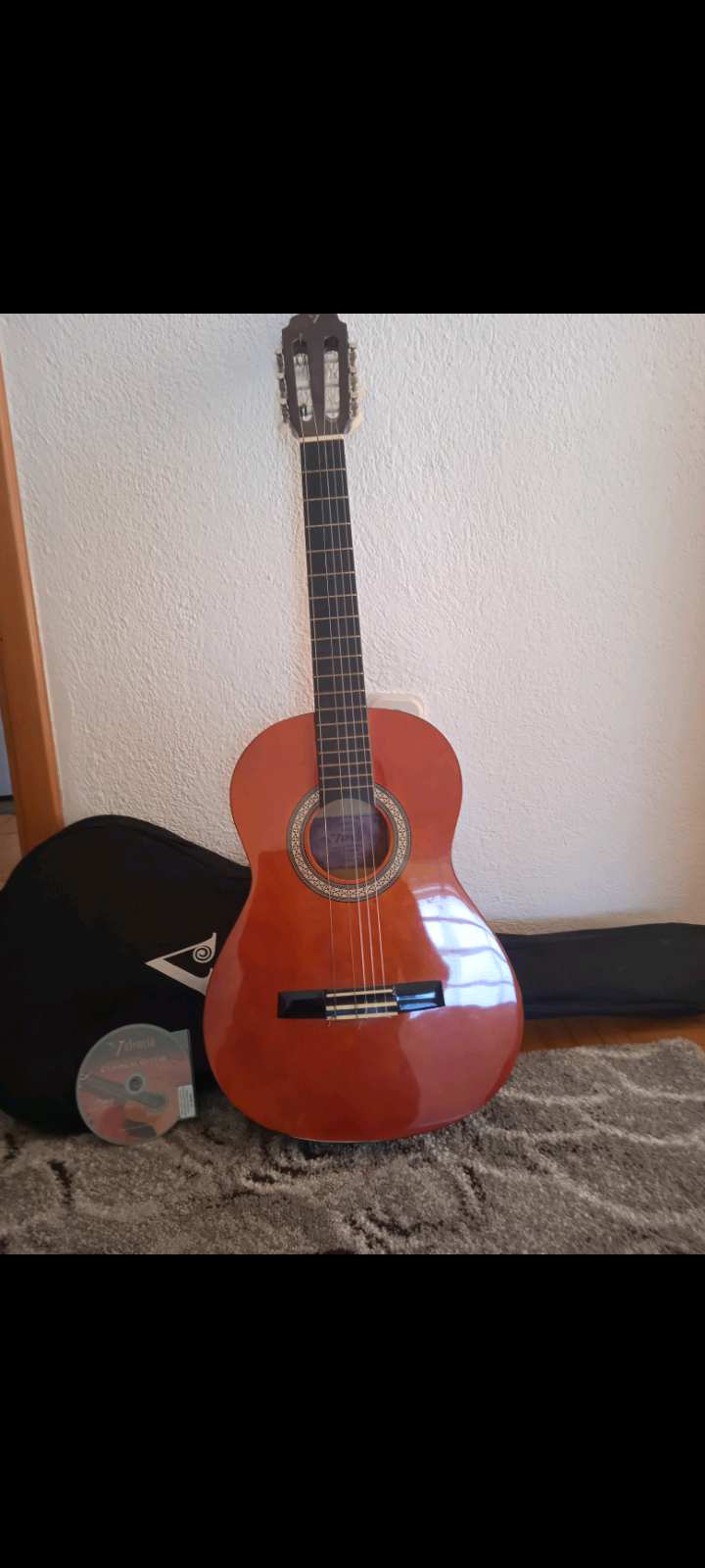 Gitara 0