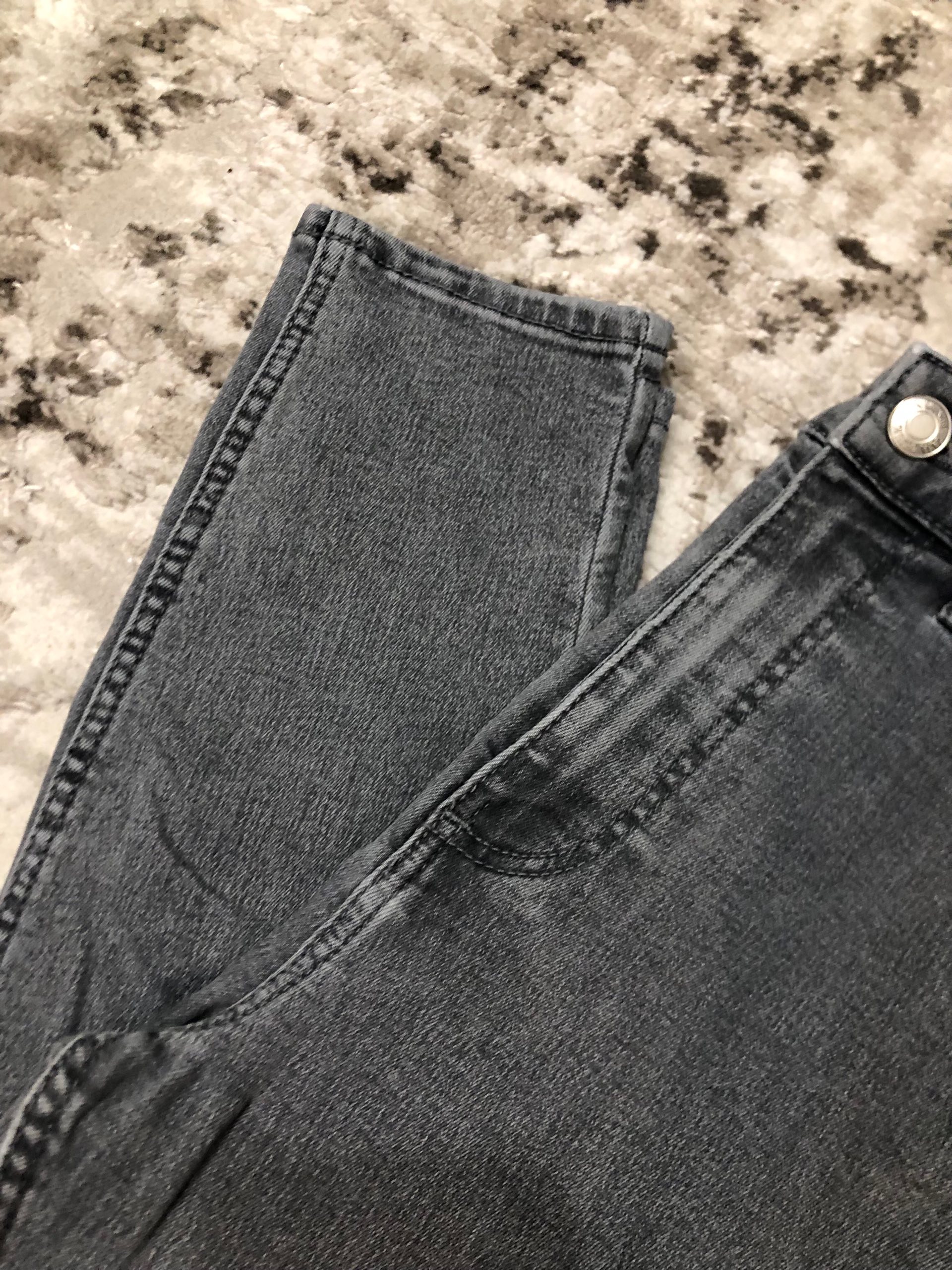 Zara hlace 0