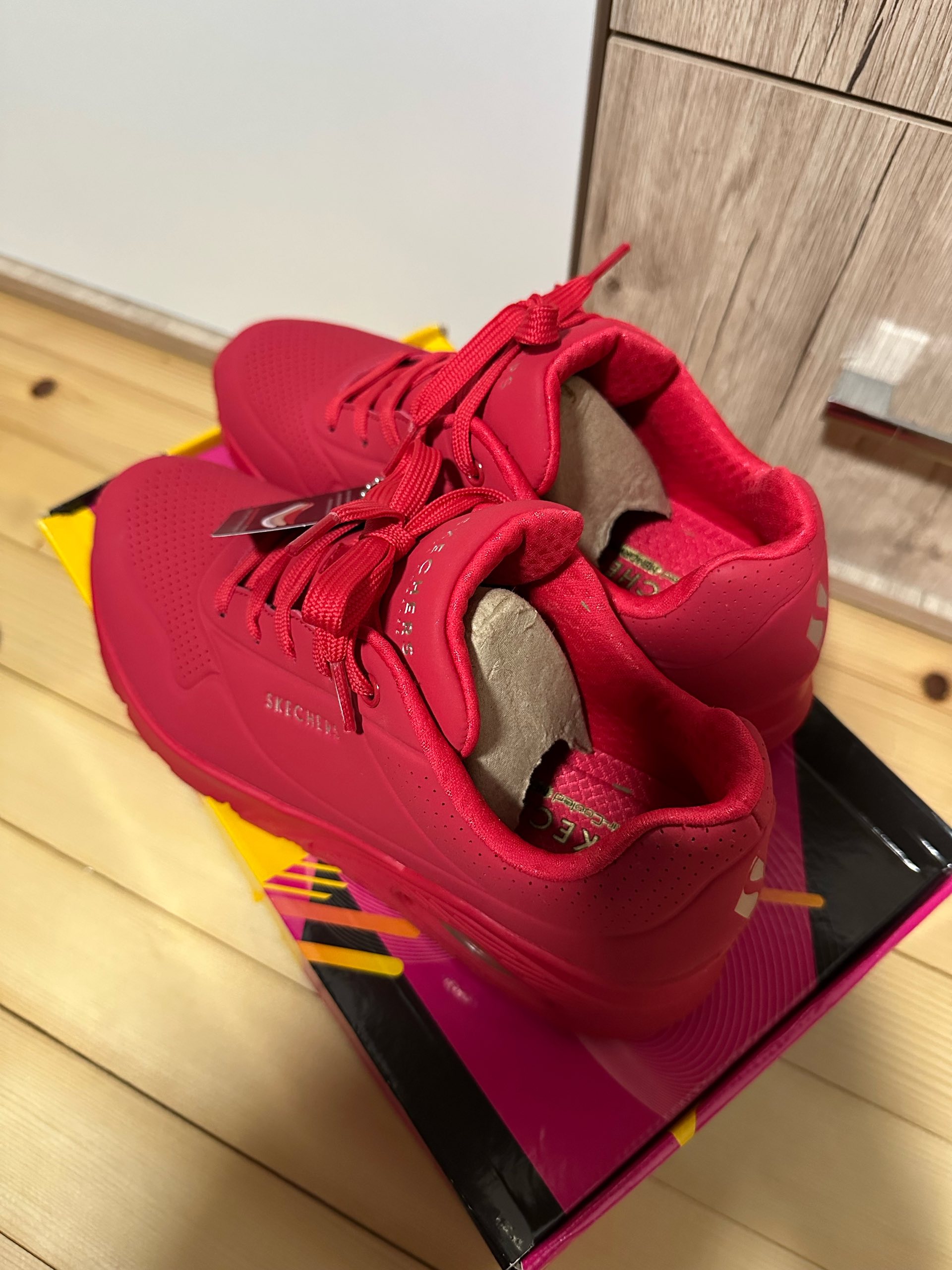 Patike Sketchers, nove 2