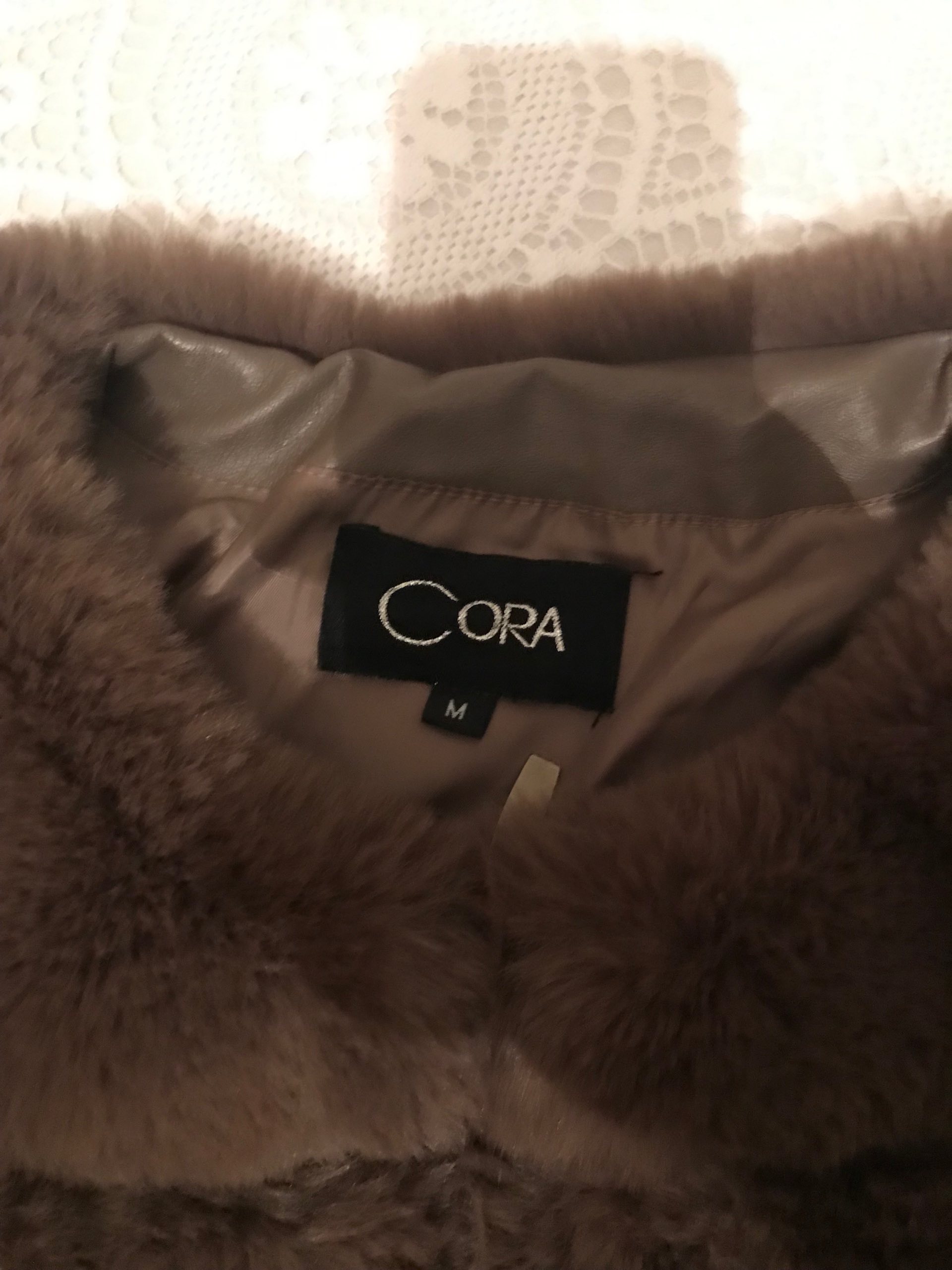 Cora Bunda 1