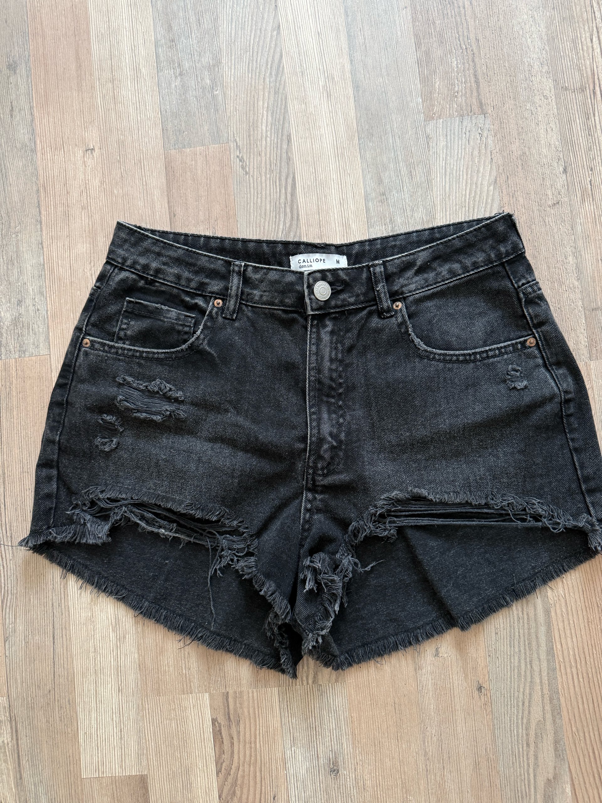 Calliope šorc 0