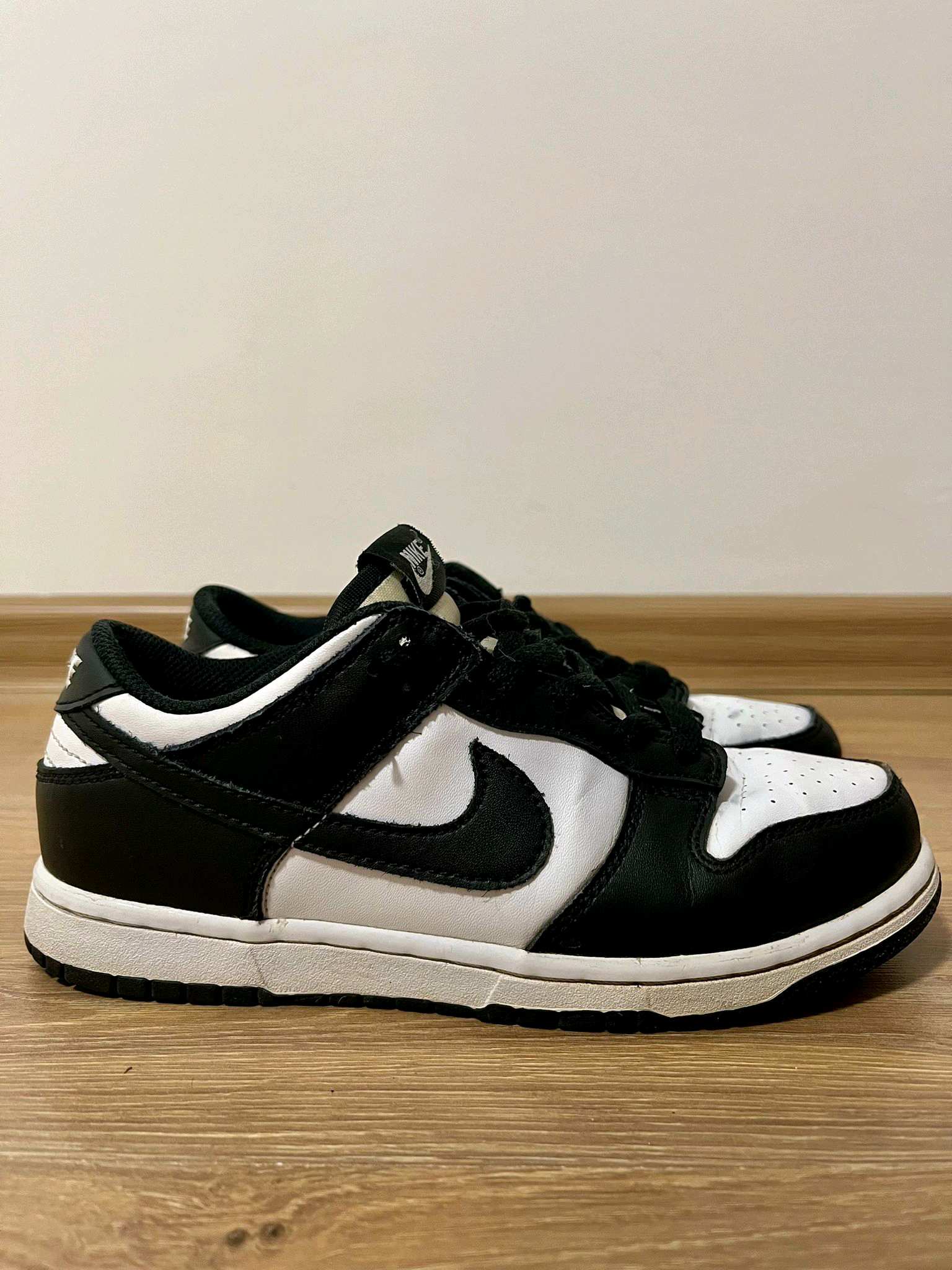 Nike PANDA Dunk Low 2