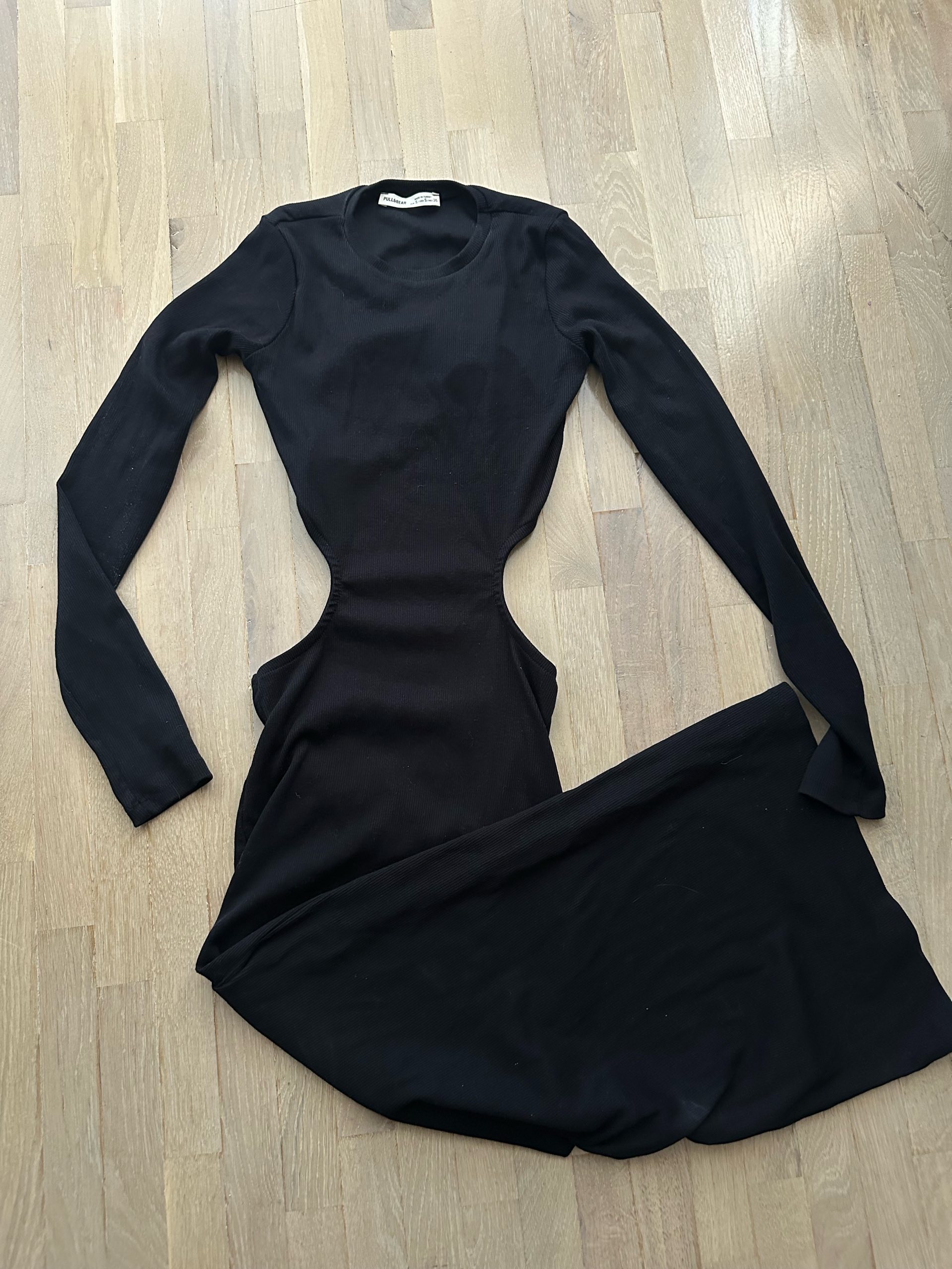 Pullandbear haljina S 0