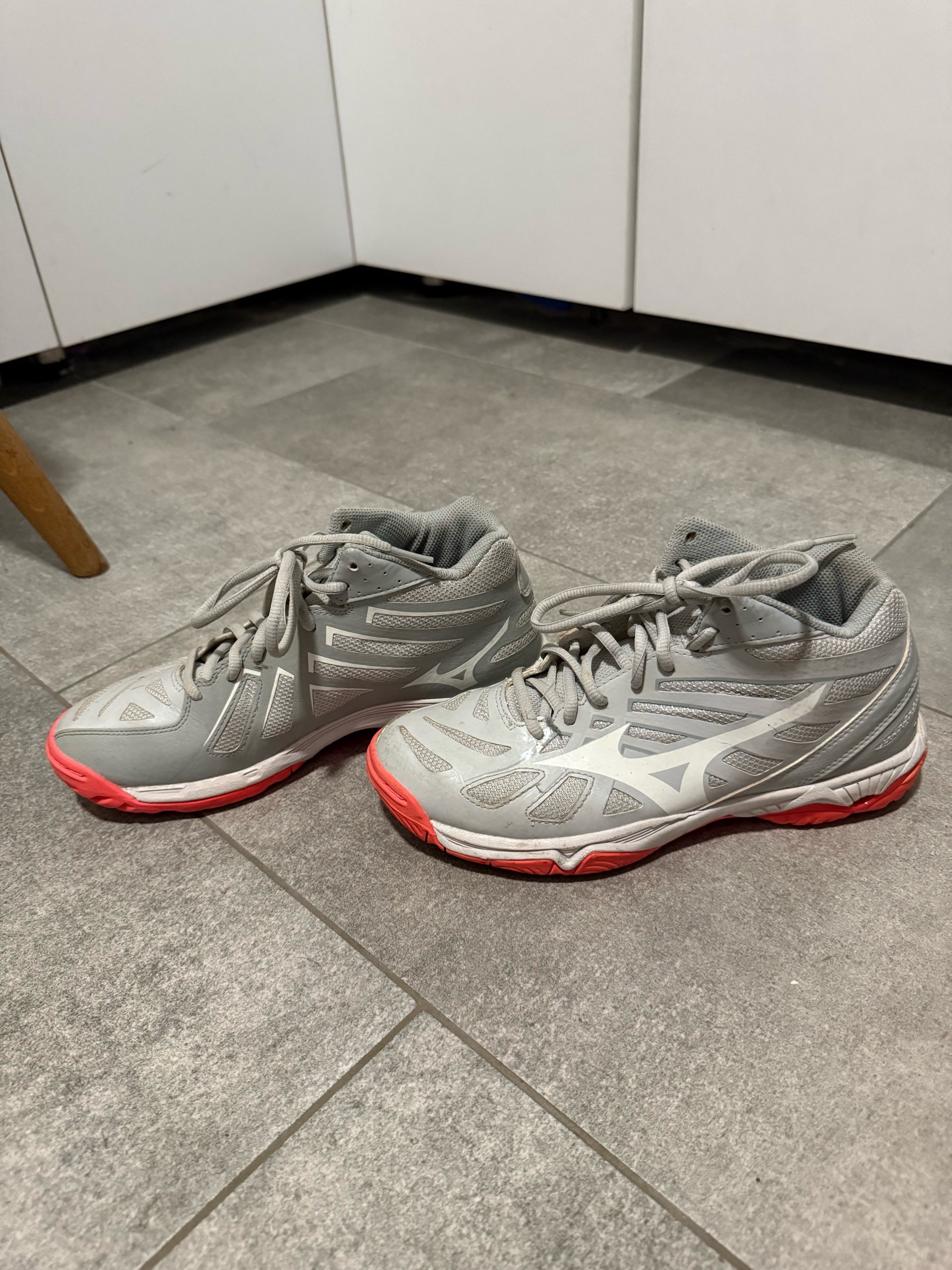 Zenske mizuno patike 0