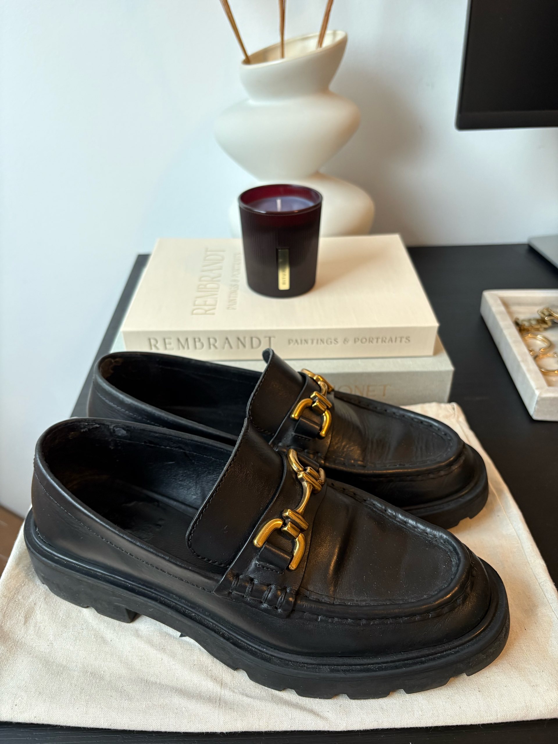 Zara Loferice, mokasinke 0