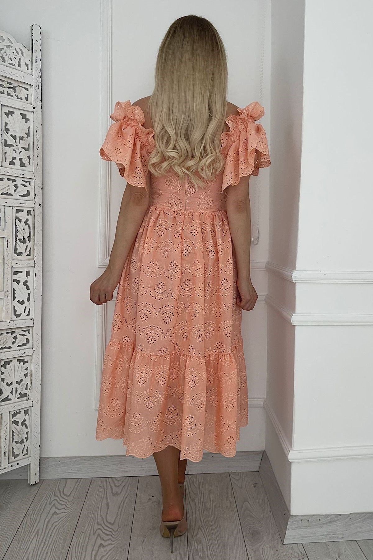 Ruffled haljina 1