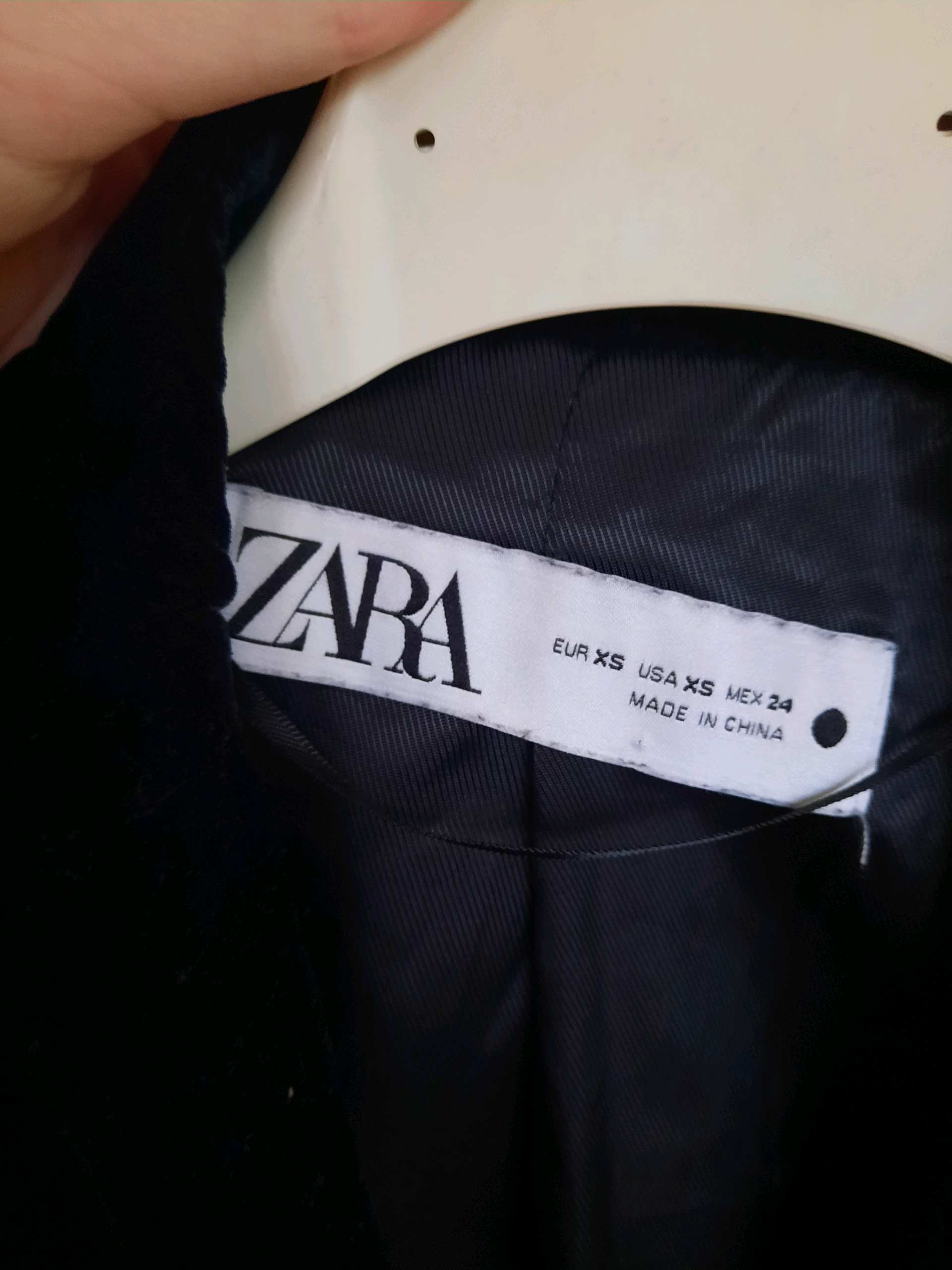 Zara sako 1