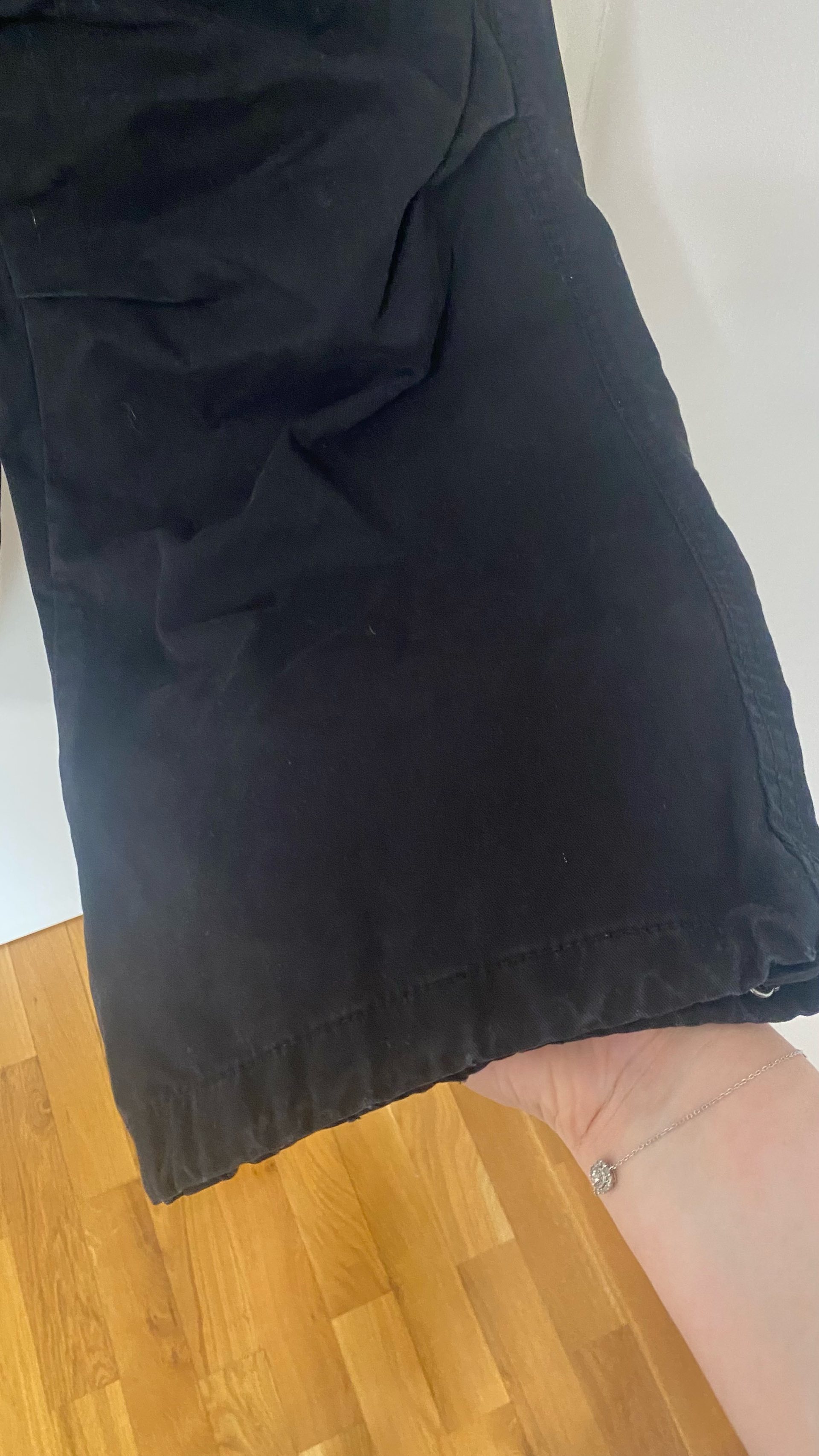 Bershka parachute hlače 3